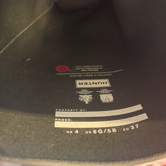 Hunter Kids Green Rain Boots - Picture 7 of 9